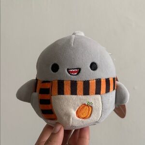Squishmallows Gordon the Shark with Striped Scarf 4” Halloween 2025